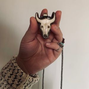 *SOLD* Skull Pendant 🐮